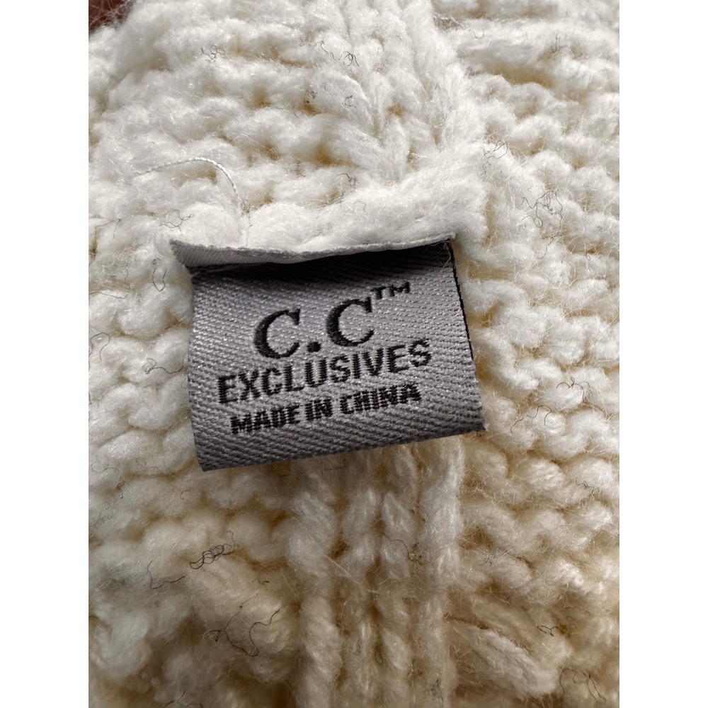 CC Exclusives Kids Cream Cable Knit Cozy Neck Warmer Snooze scarf